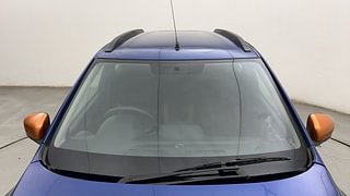 Used 2017 Renault Kwid CLIMBER 1.0 AMT Petrol Automatic exterior FRONT WINDSHIELD VIEW