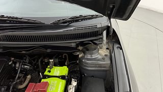 Used 2016 Maruti Suzuki Ciaz ZXi  AT Petrol Automatic engine ENGINE LEFT SIDE HINGE & APRON VIEW