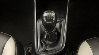 Used 2023 Hyundai New i20 Sportz 1.2 MT Petrol Manual interior GEAR  KNOB VIEW