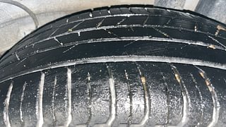 Used 2023 Hyundai New i20 Sportz 1.2 MT Petrol Manual tyres LEFT REAR TYRE TREAD VIEW