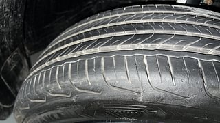 Used 2025 Toyota Urban Cruiser Taisor G 1.0 Petrol MT Petrol Manual tyres RIGHT FRONT TYRE TREAD VIEW