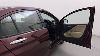 Used 2015 Honda City V Petrol Manual interior RIGHT FRONT DOOR OPEN VIEW