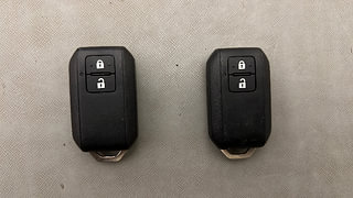 Used 2022 Maruti Suzuki Grand Vitara Zeta Smart Hybrid Petrol Manual extra CAR KEY VIEW