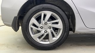 Used 2022 Honda Jazz ZX CVT Petrol Automatic tyres RIGHT REAR TYRE RIM VIEW