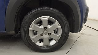 Used 2017 Renault Kwid CLIMBER 1.0 AMT Petrol Automatic tyres RIGHT FRONT TYRE RIM VIEW