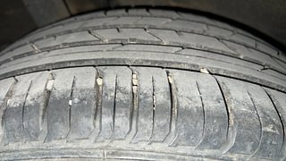 Used 2022 Hyundai Venue SX 1.0 Turbo iMT Petrol Manual tyres RIGHT REAR TYRE TREAD VIEW