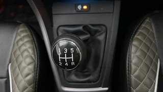 Used 2023 Maruti Suzuki Brezza ZXI Plus Dual Tone Petrol Manual interior GEAR  KNOB VIEW