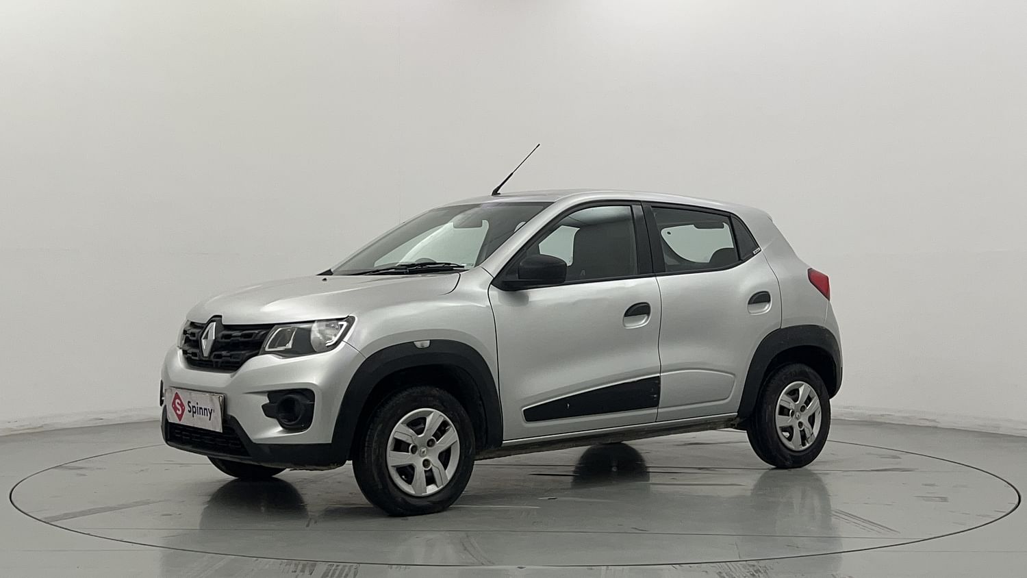 LEFT FRONT CORNER VIEW