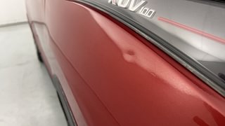 Used 2017 Mahindra KUV100 [2015-2017] K8 6 STR Dual Tone Petrol Manual dents MINOR DENT