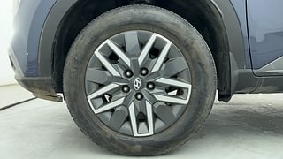 Used 2022 Hyundai Venue SX 1.0 Turbo iMT Petrol Manual tyres LEFT FRONT TYRE RIM VIEW