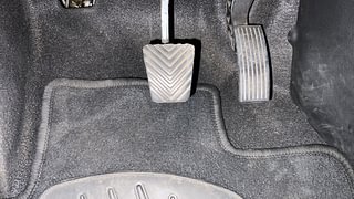 Used 2022 Hyundai Venue SX 1.0 Turbo iMT Petrol Manual interior PEDALS VIEW