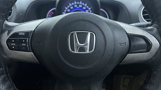Used 2015 Honda Amaze [2013-2018] 1.2 S i-VTEC CNG (Outside Fitted) Petrol+cng Manual top_features Steering mounted controls