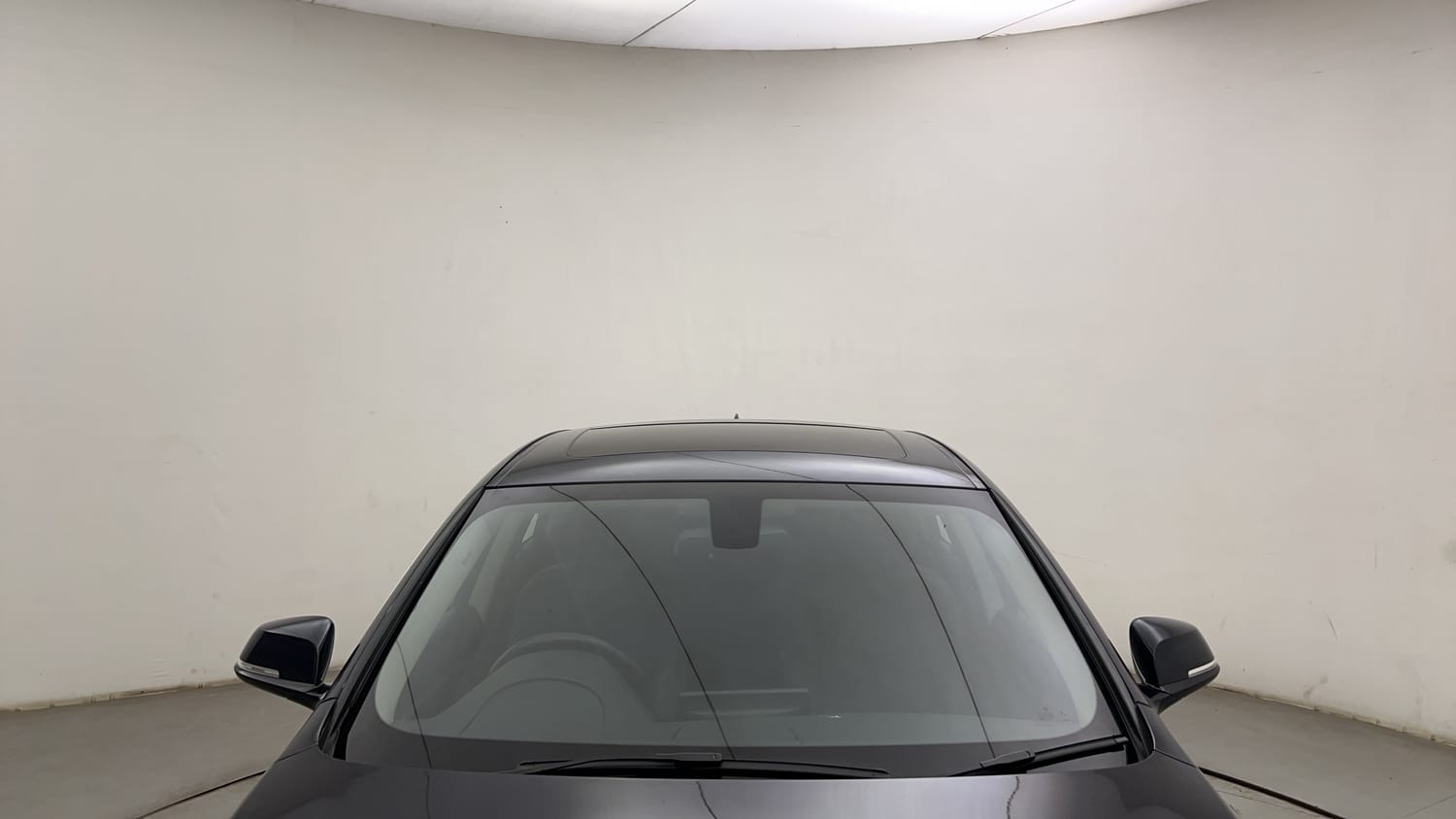 New BMW 3 Series GT exterior FRONT WINDSHIELD VIEW