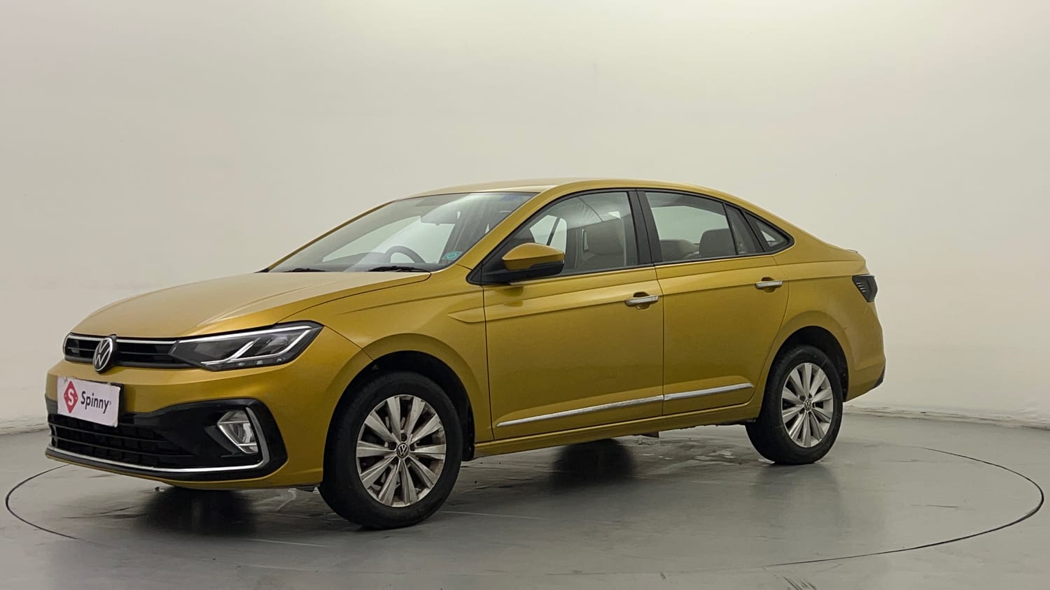 Vroom Wheel - Used & 2nd Hand Car for Sale in Delhi NCR | Vroom-wheel