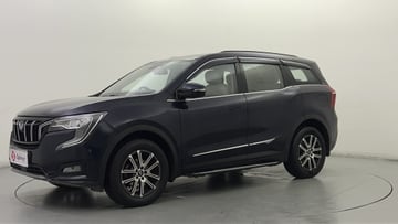 Used 2022 Mahindra XUV700 AX 7 Diesel AT AWD Luxury Pack 7 STR Diesel Automatic Image