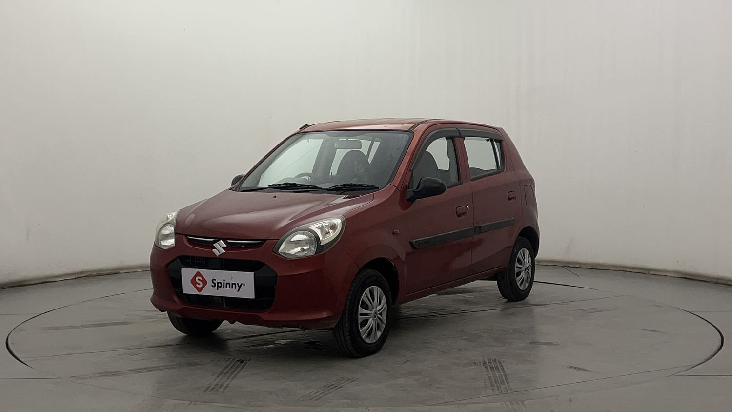 LEFT FRONT CORNER VIEW