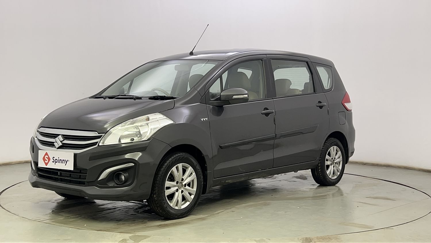 LEFT FRONT CORNER VIEW