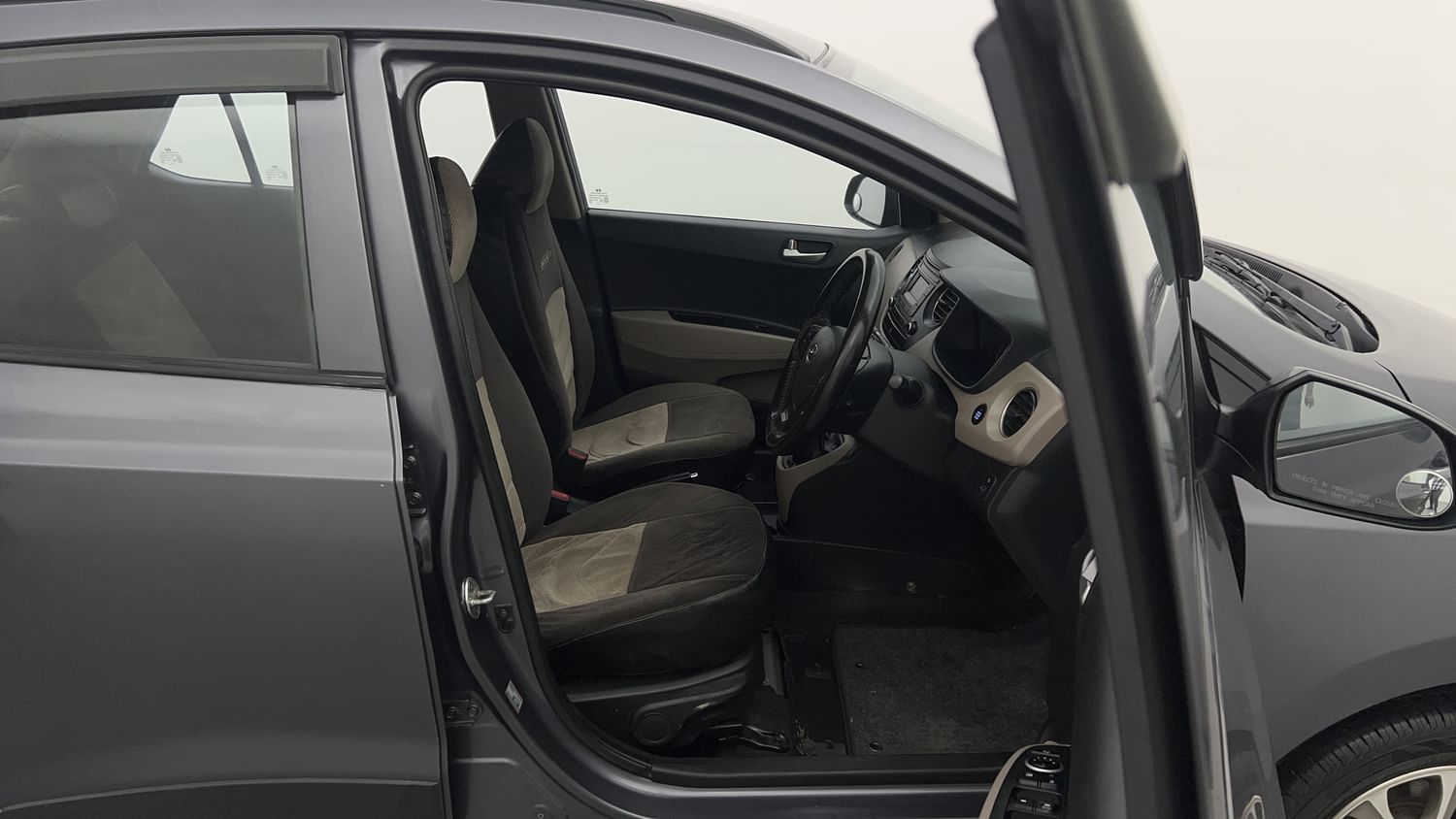 New Hyundai Grand i10 interior RIGHT SIDE FRONT DOOR CABIN VIEW