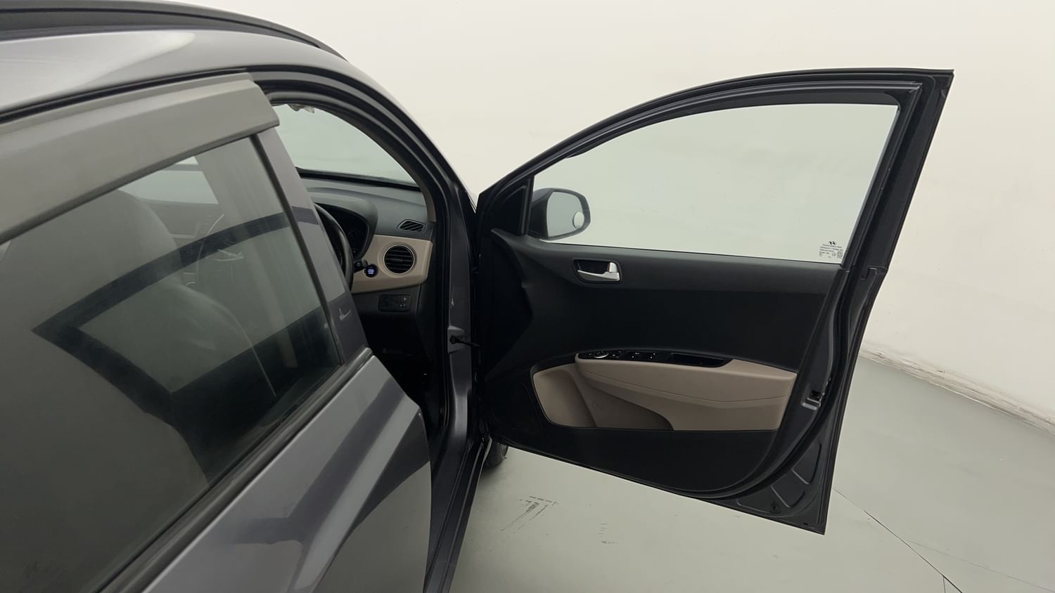 New Hyundai Grand i10 interior RIGHT FRONT DOOR OPEN VIEW