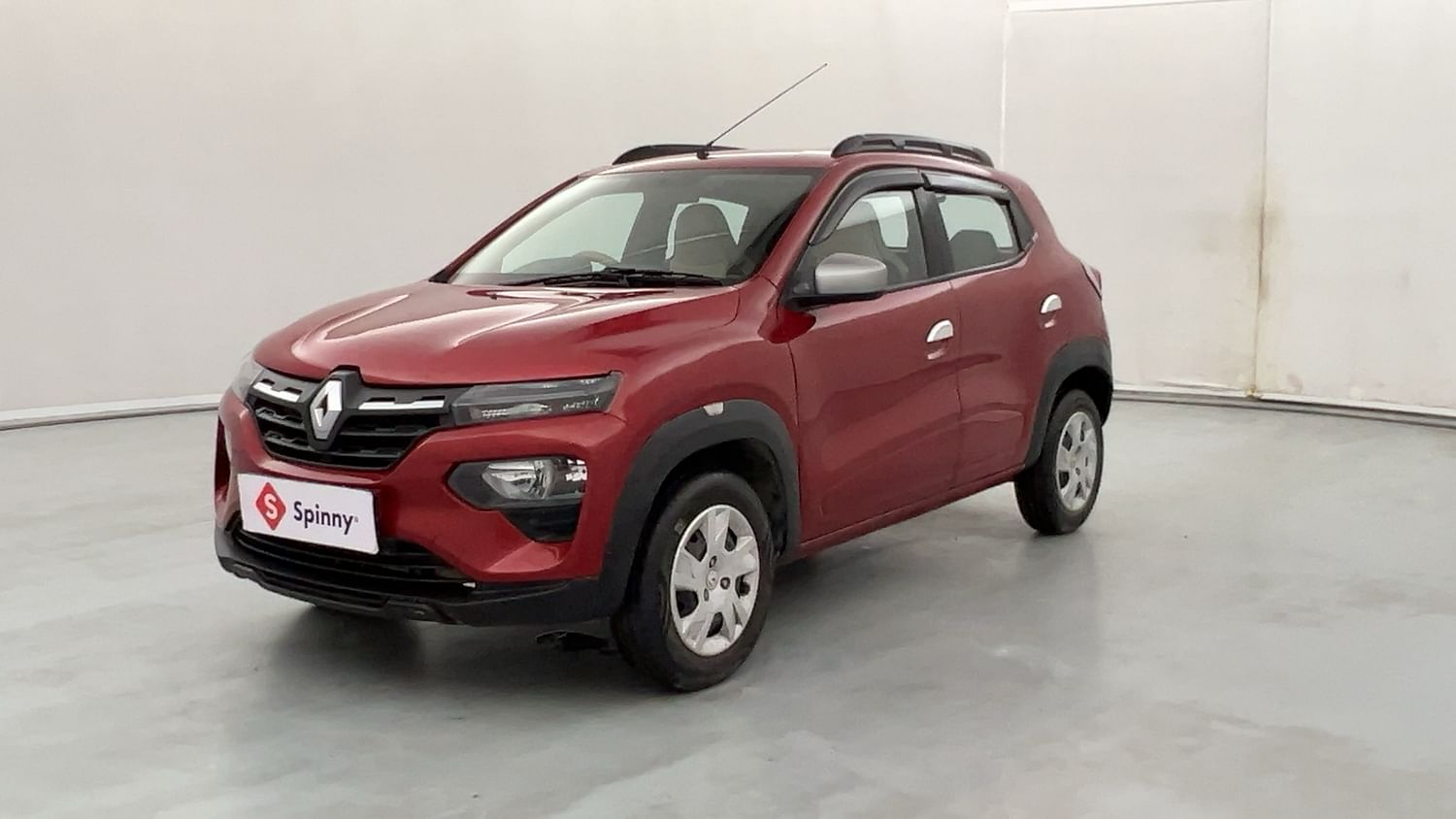 LEFT FRONT CORNER VIEW