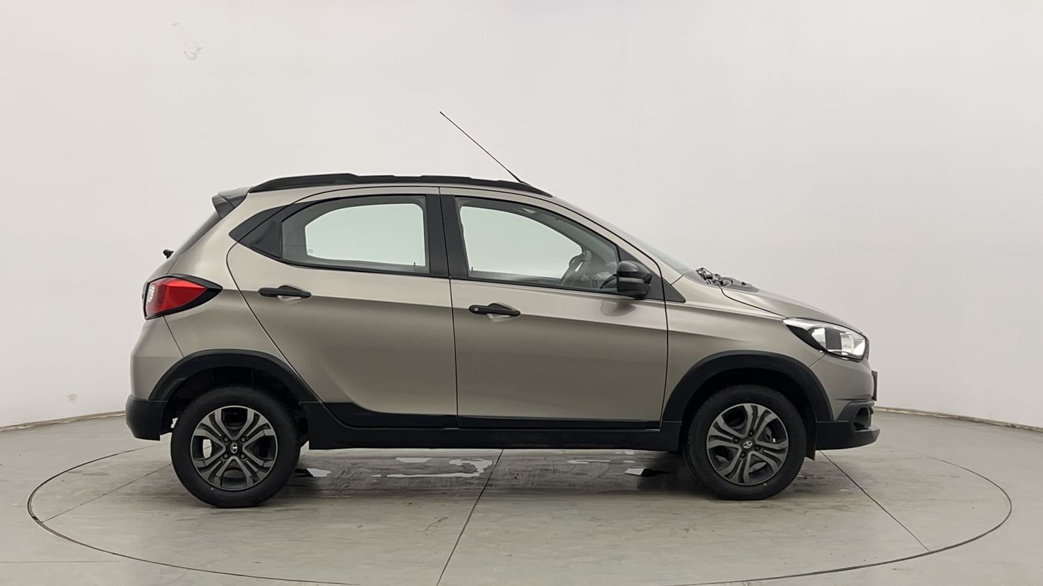 New Tata Tiago NRG exterior RIGHT SIDE VIEW