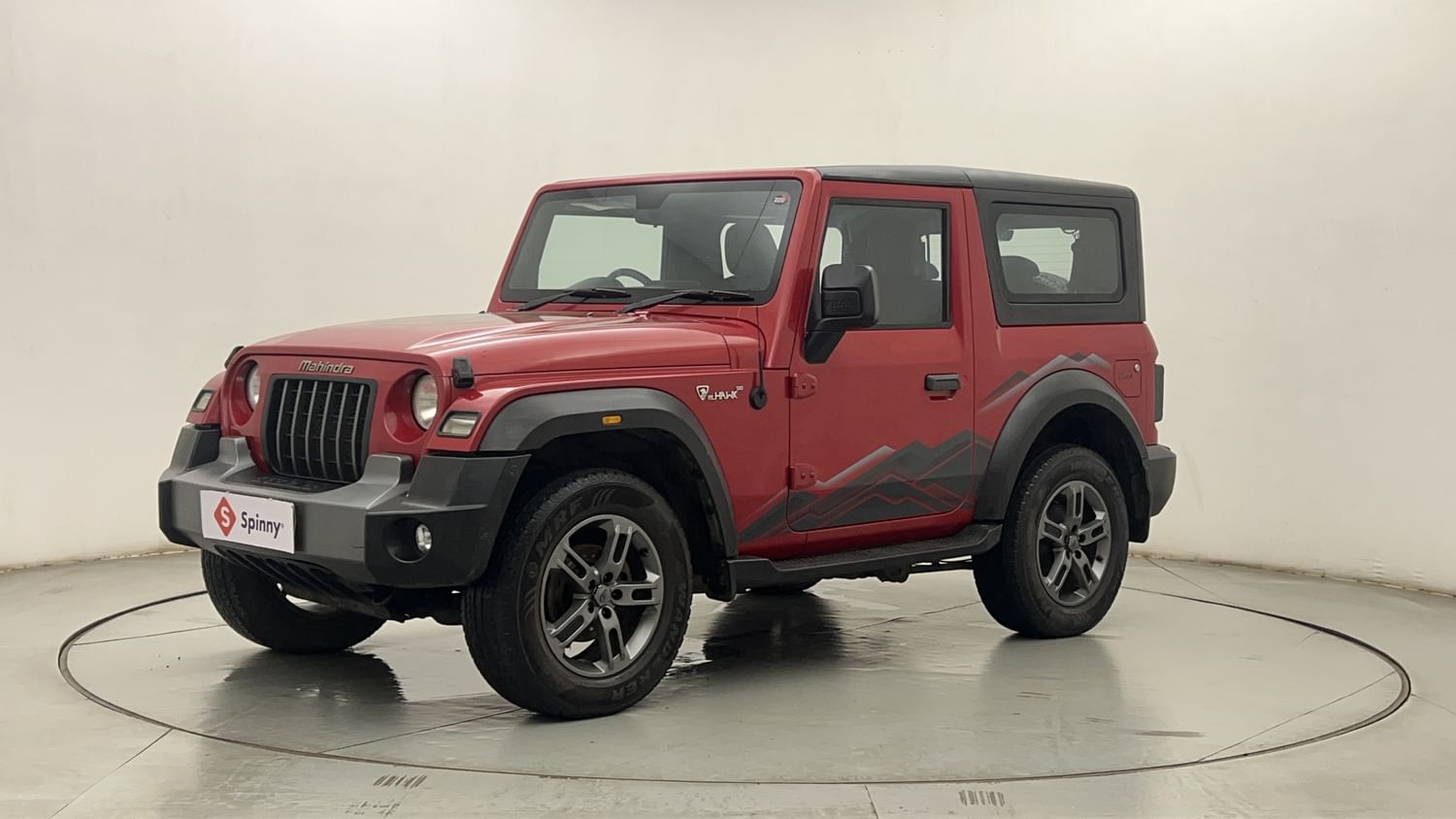 LEFT FRONT CORNER VIEW