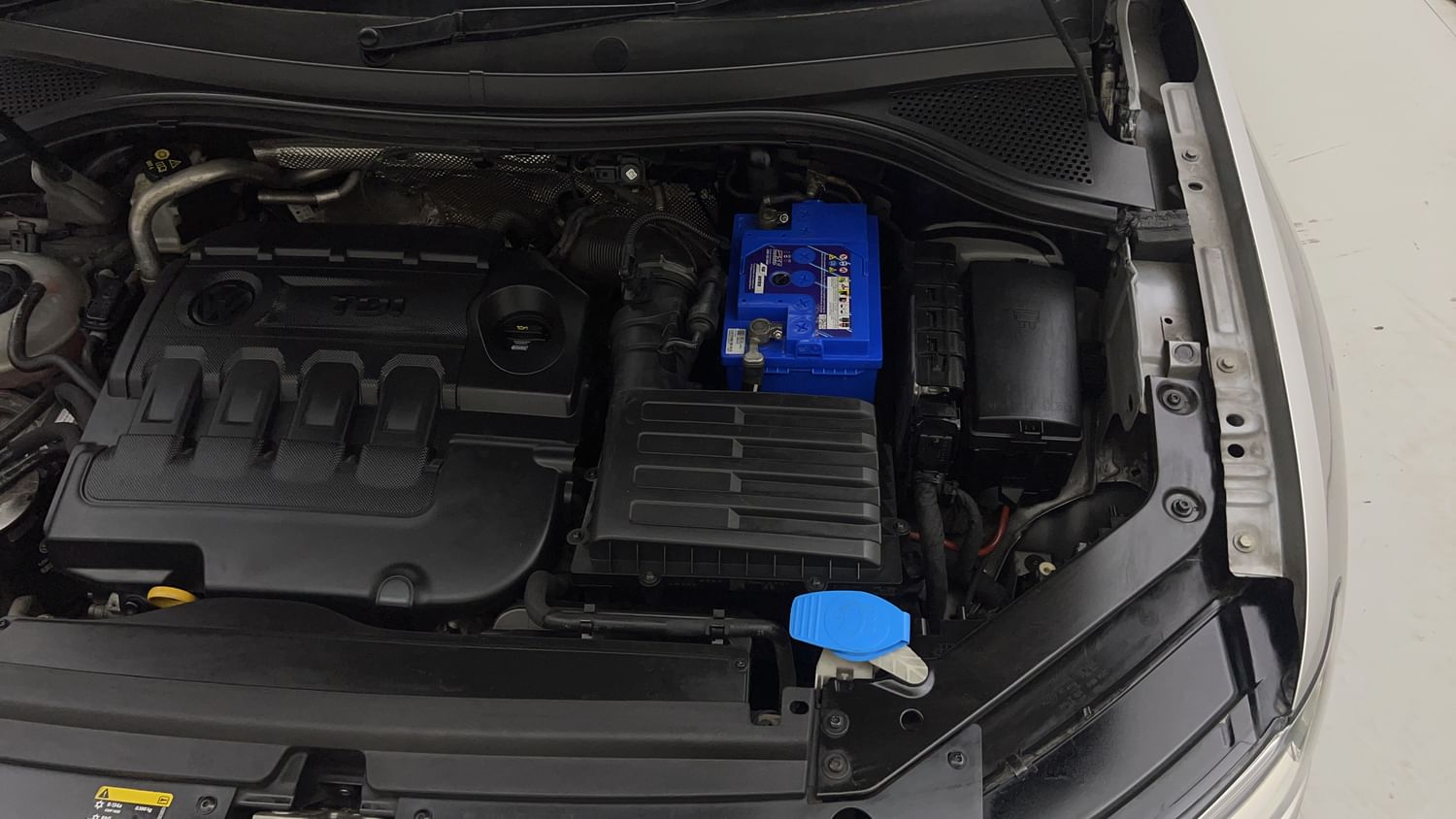 New Volkswagen Tiguan engine ENGINE LEFT SIDE VIEW