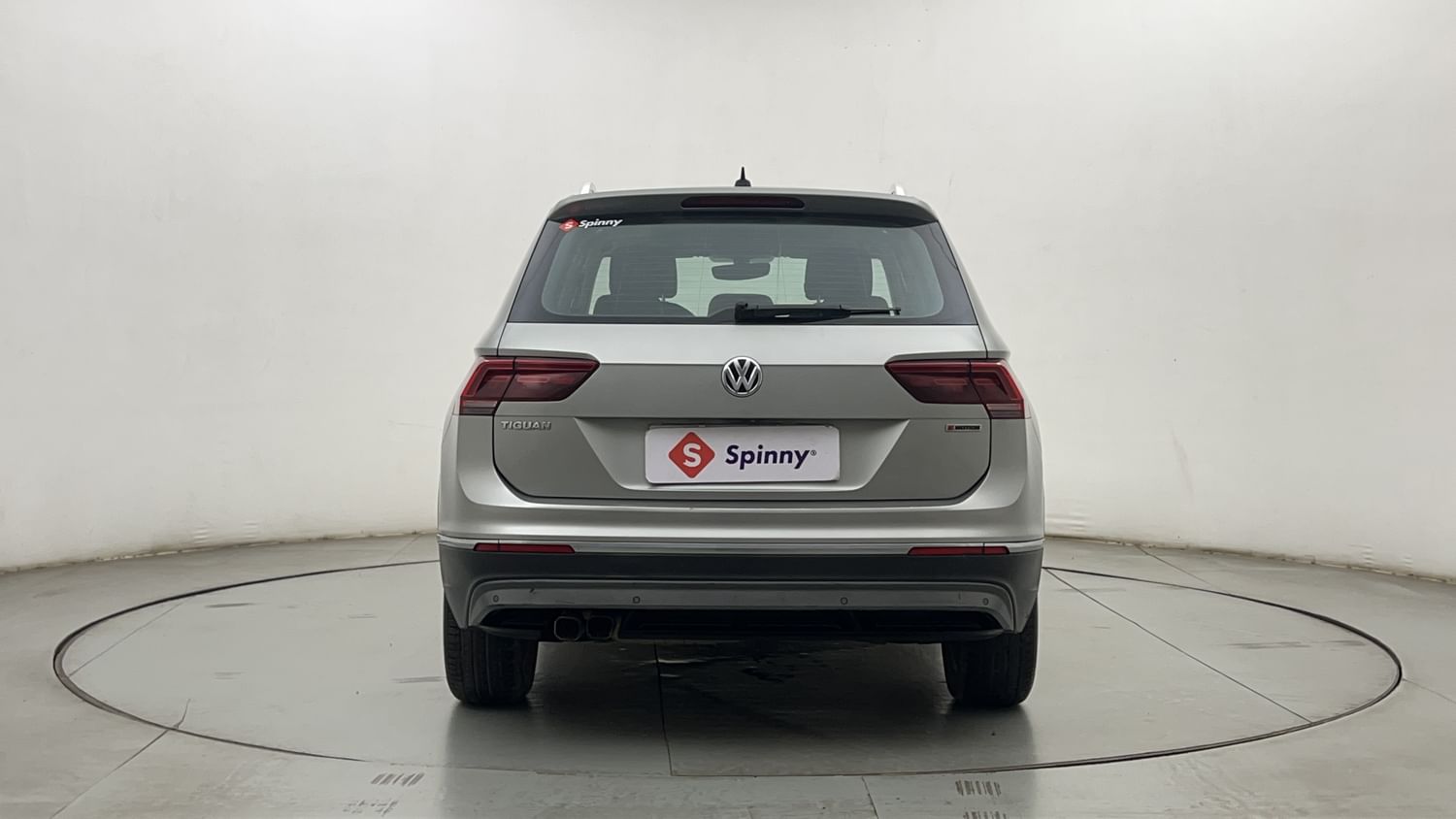 New Volkswagen Tiguan exterior BACK VIEW