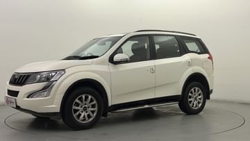 2018 Mahindra XUV500 W9 AT