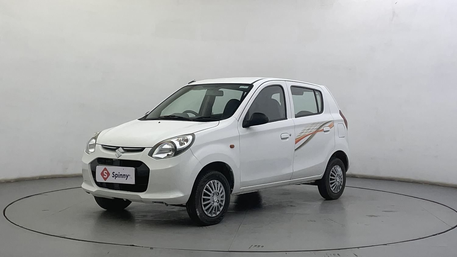 LEFT FRONT CORNER VIEW