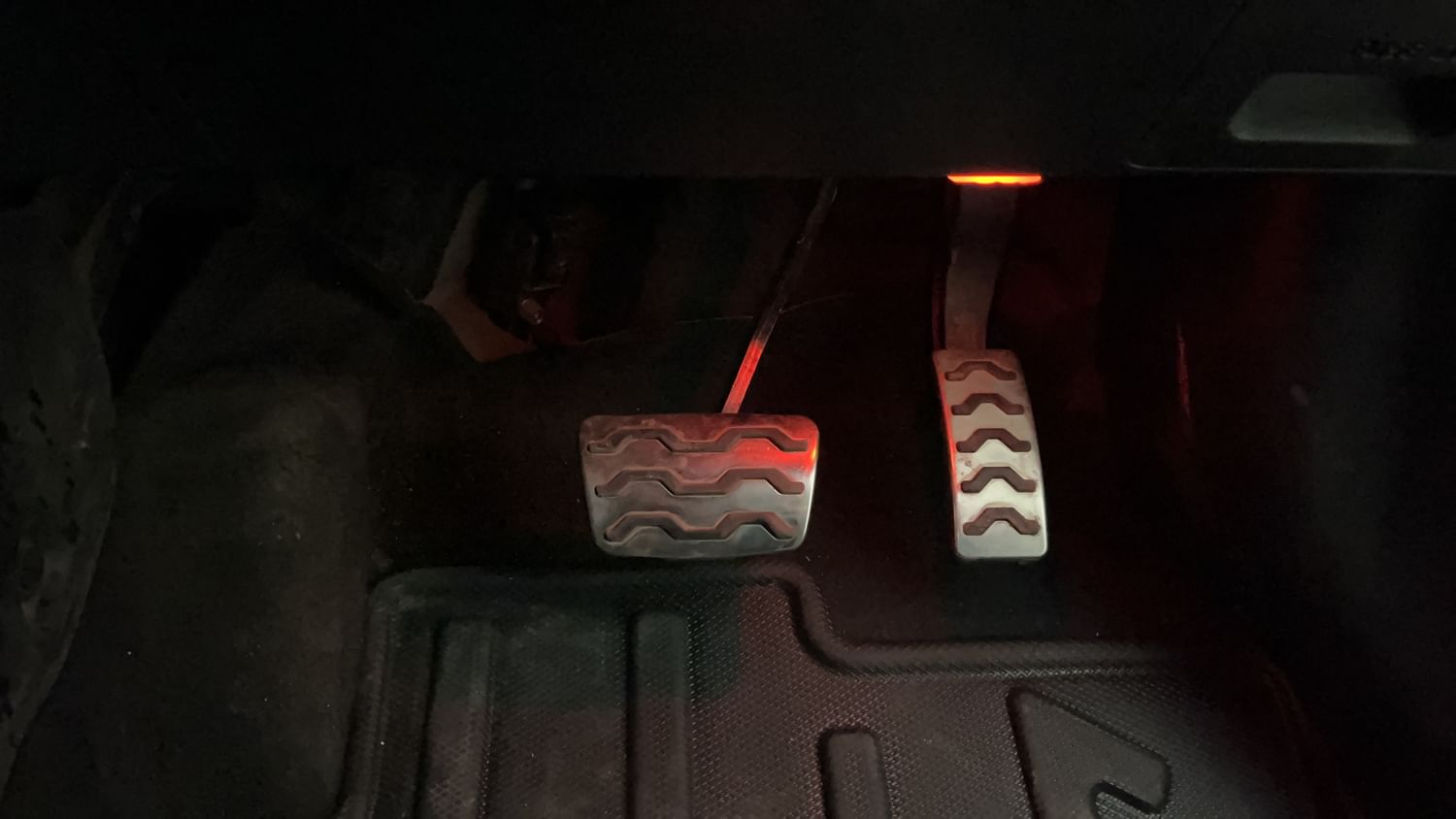 New Hyundai i20 N Line interior PEDALS VIEW
