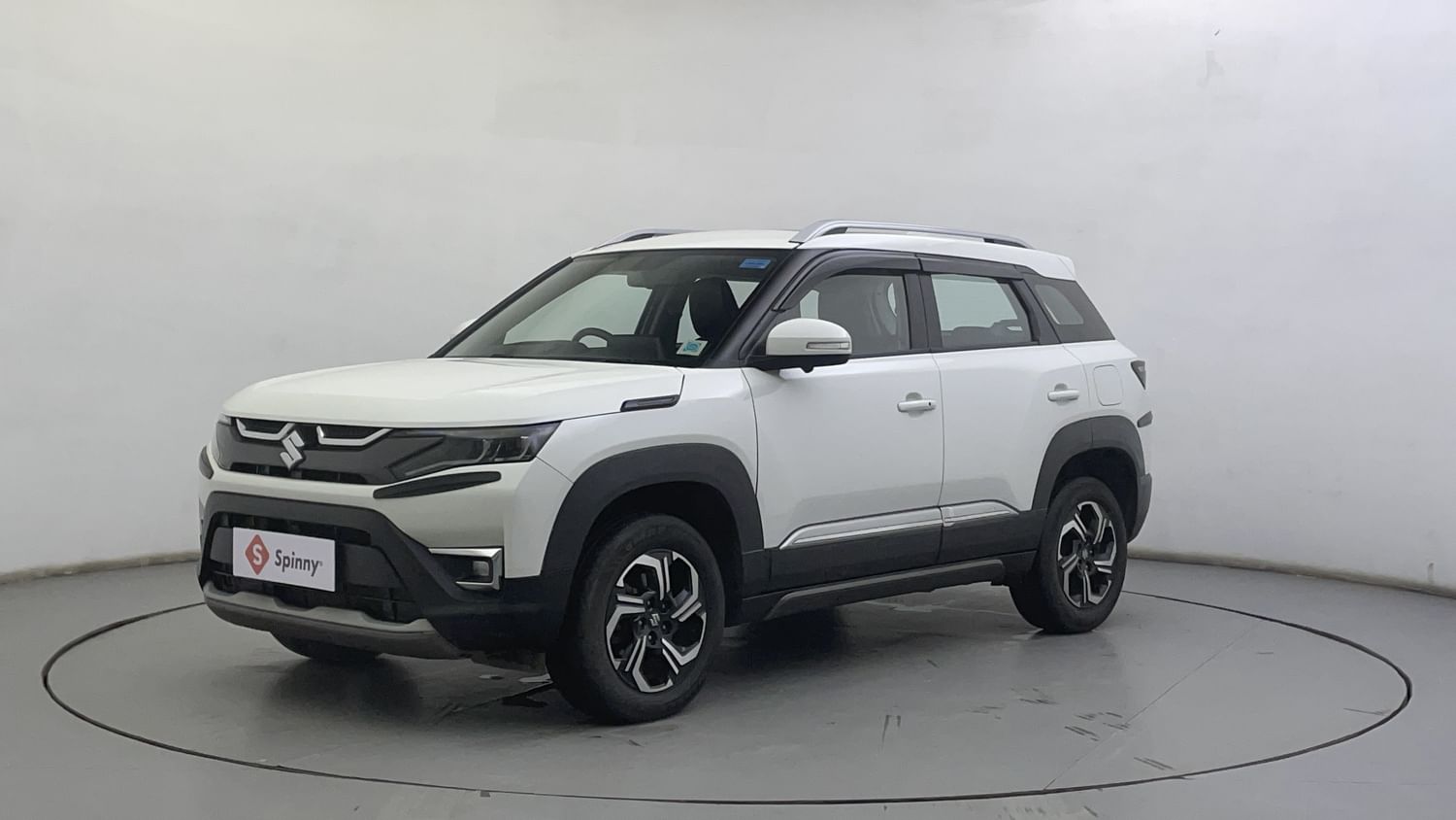 LEFT FRONT CORNER VIEW