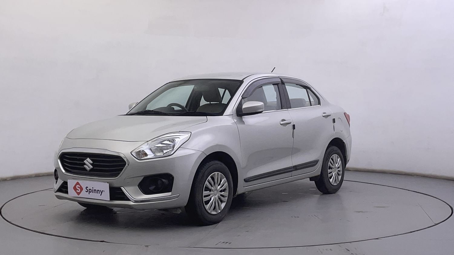 LEFT FRONT CORNER VIEW