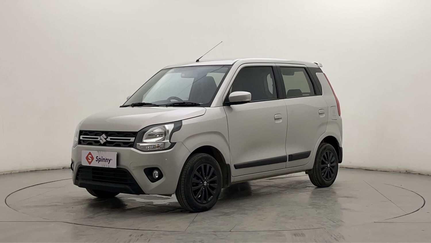 LEFT FRONT CORNER VIEW