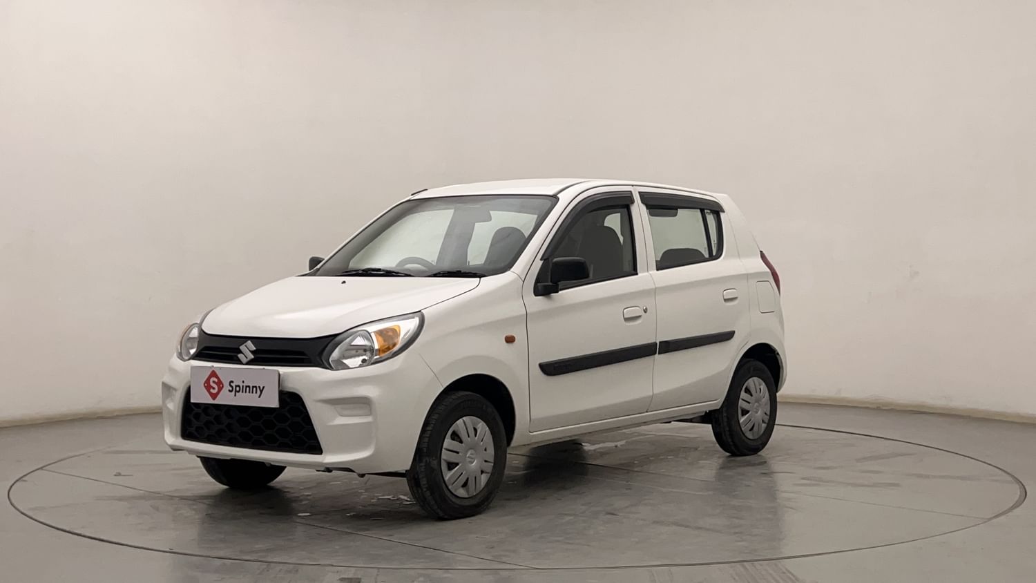 LEFT FRONT CORNER VIEW