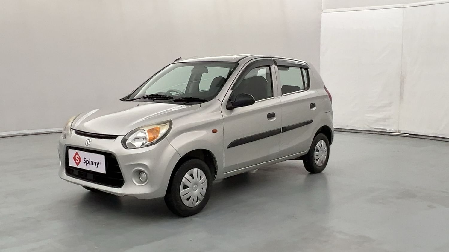 LEFT FRONT CORNER VIEW