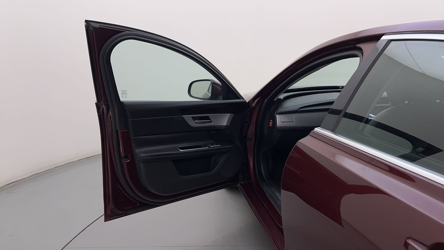 New Jaguar XF interior LEFT FRONT DOOR OPEN VIEW