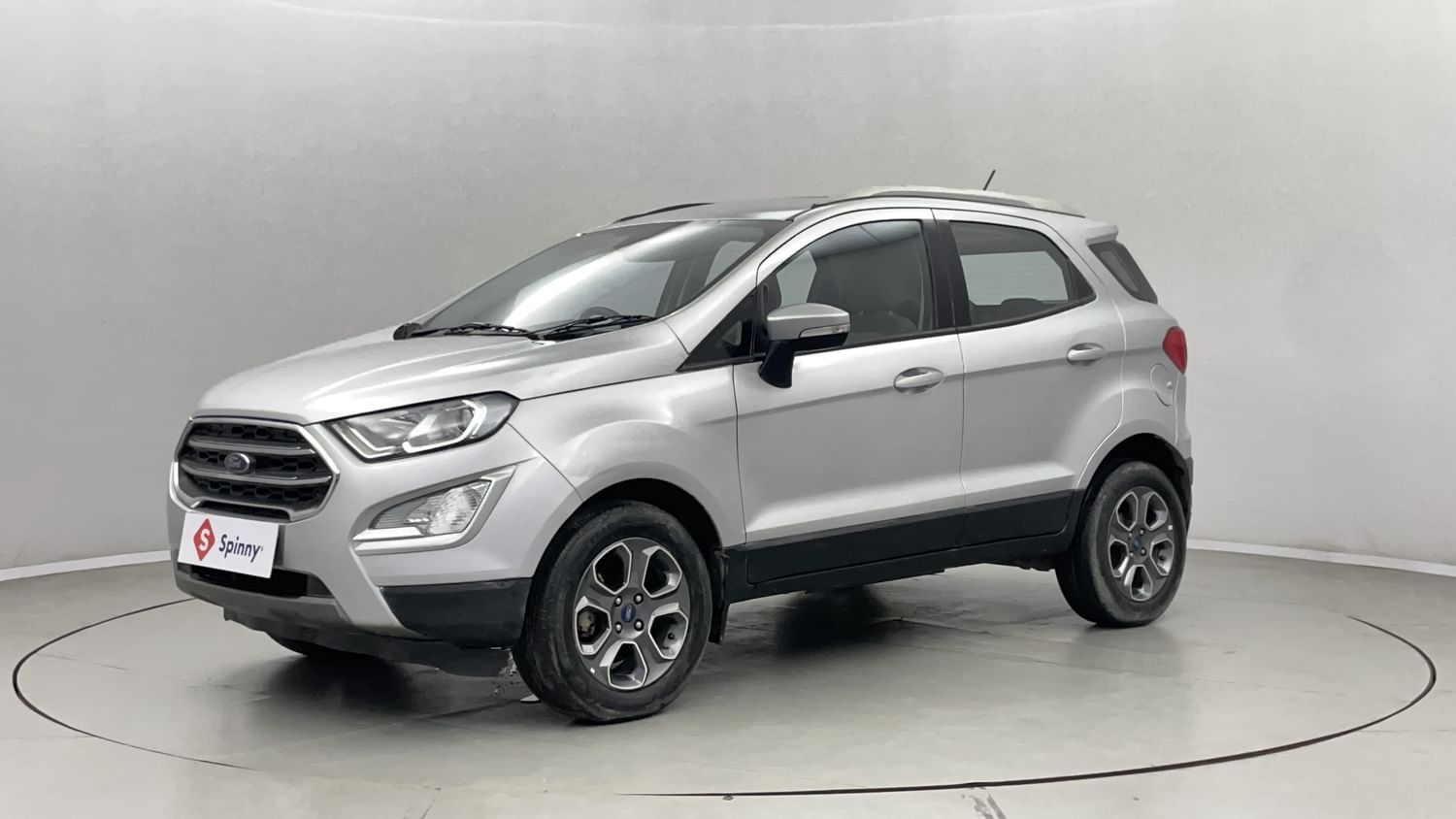 LEFT FRONT CORNER VIEW