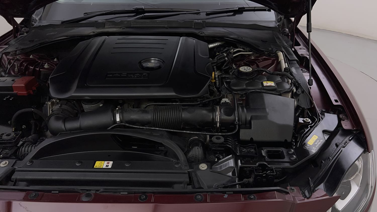 New Jaguar XF engine ENGINE LEFT SIDE VIEW