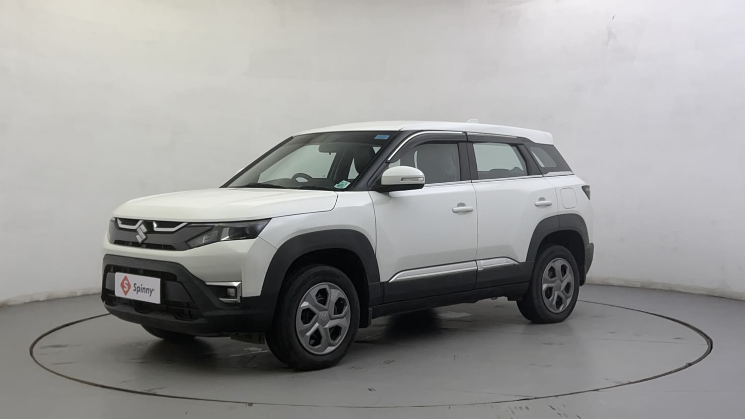 LEFT FRONT CORNER VIEW