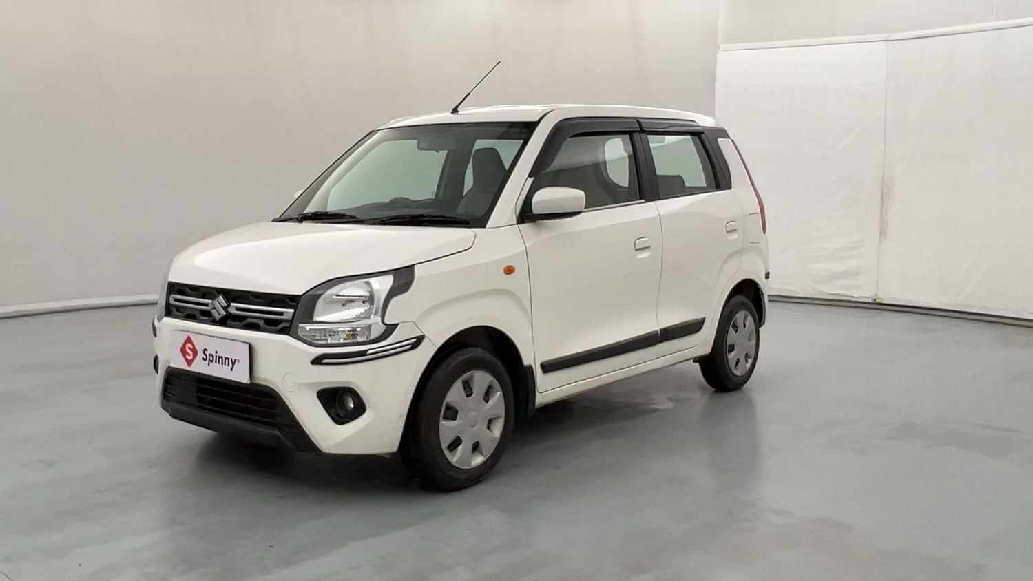 LEFT FRONT CORNER VIEW