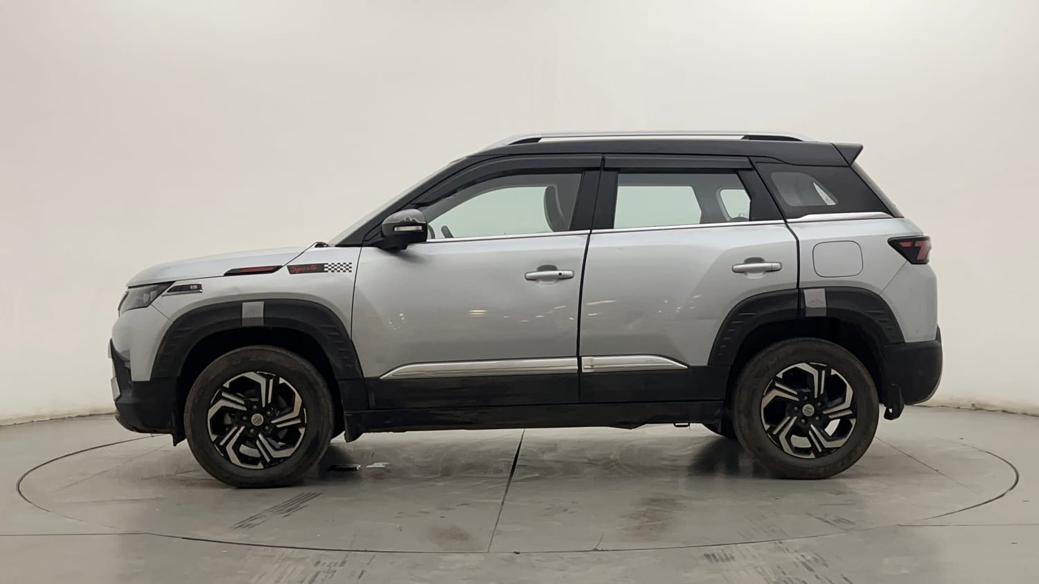 2023 Maruti Suzuki Brezza - 2