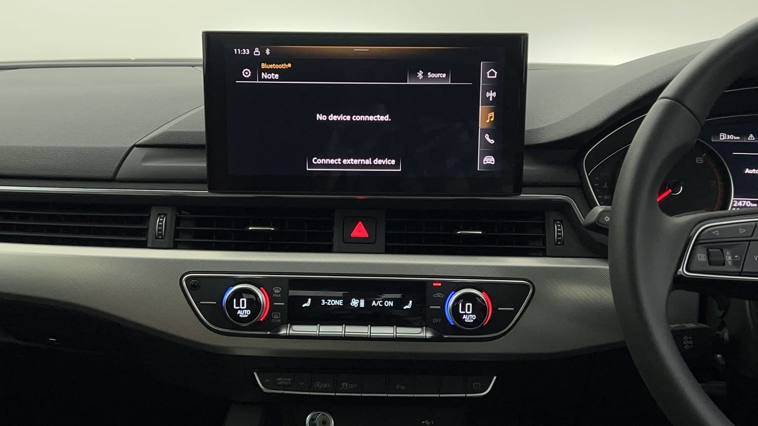 New Audi A4 interior MUSIC SYSTEM & AC CONTROL VIEW