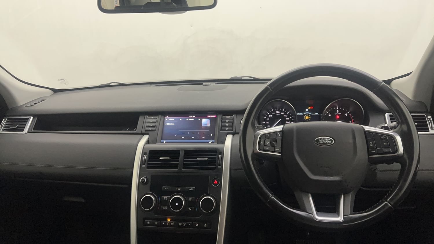 New Land Rover Discovery Sport interior DASHBOARD VIEW