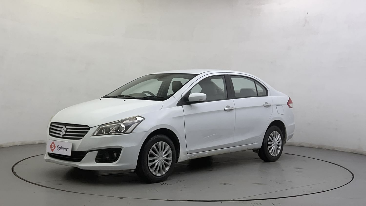 LEFT FRONT CORNER VIEW