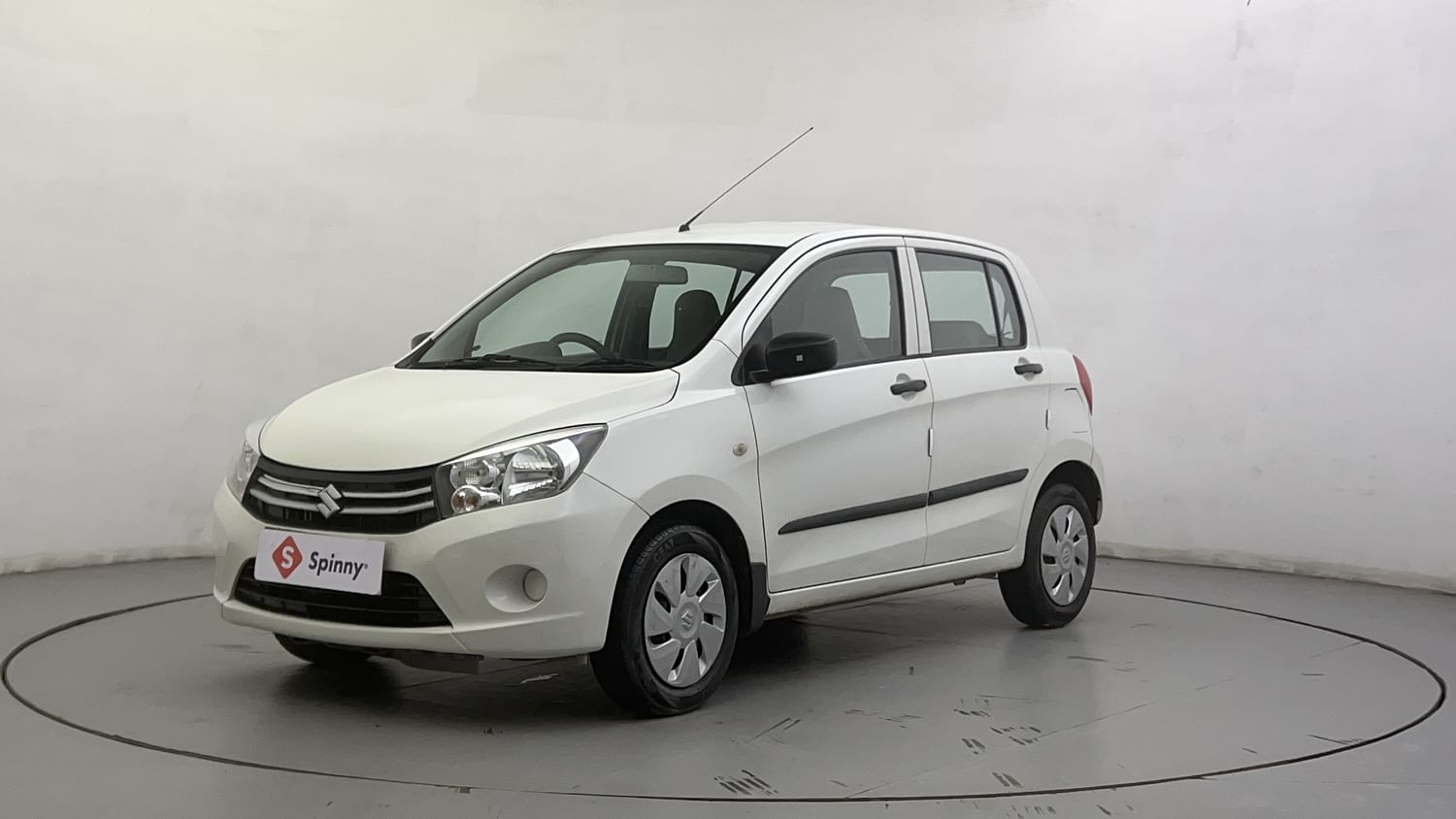LEFT FRONT CORNER VIEW