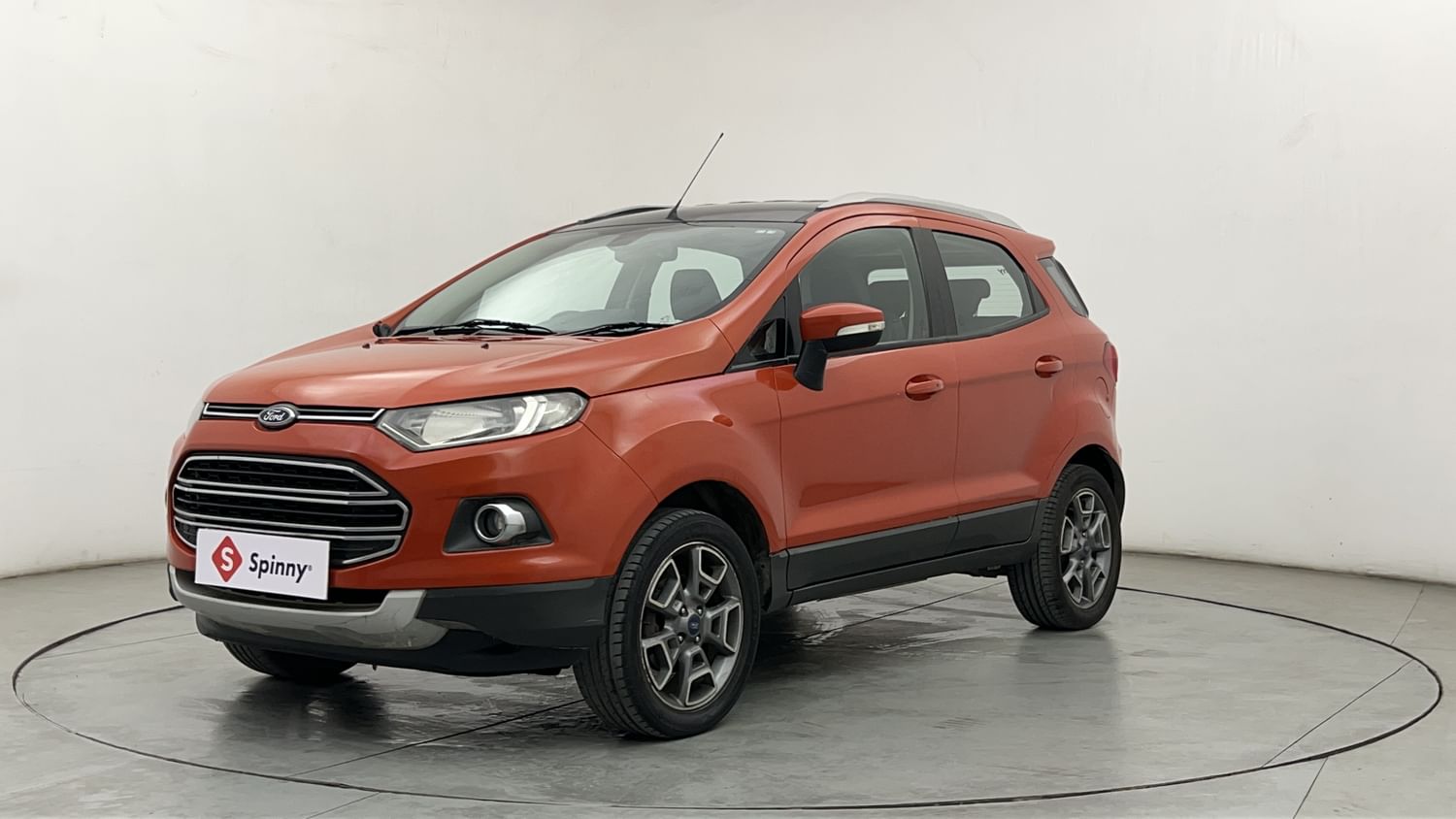 LEFT FRONT CORNER VIEW