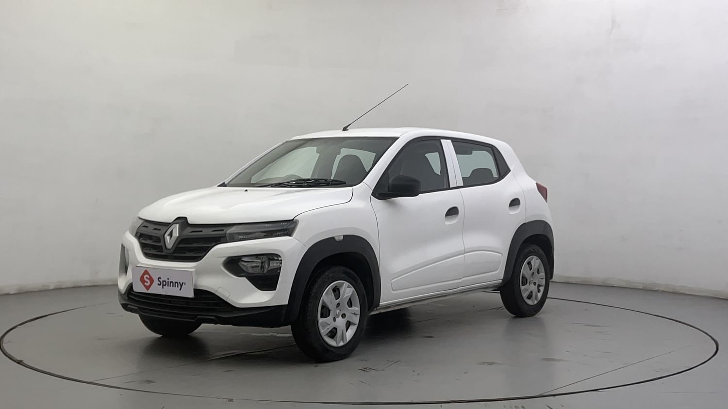 LEFT FRONT CORNER VIEW