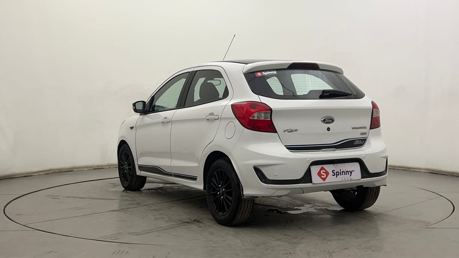 2019 Ford Figo - 3