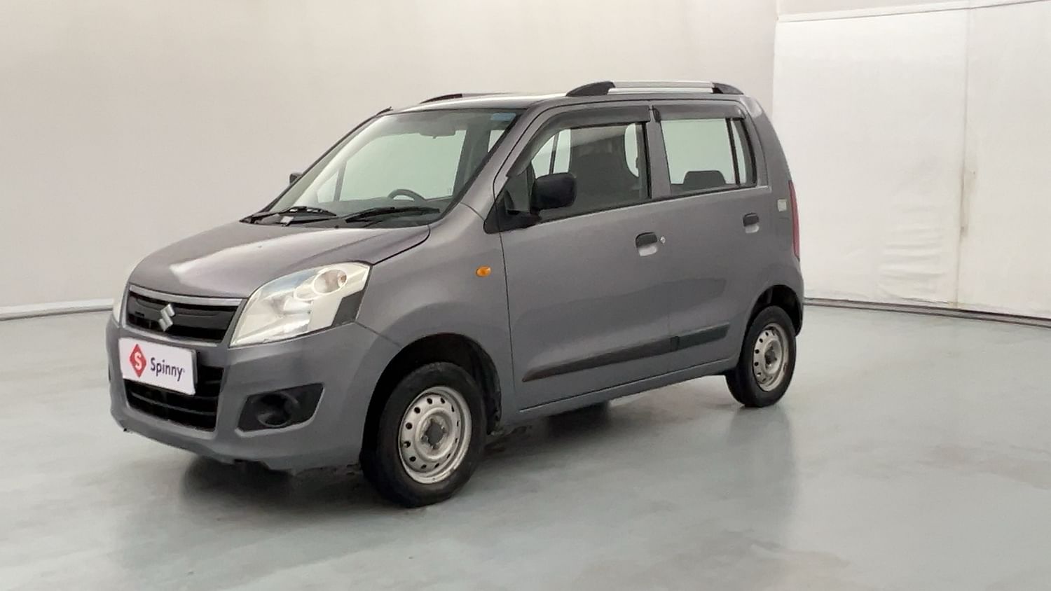 LEFT FRONT CORNER VIEW